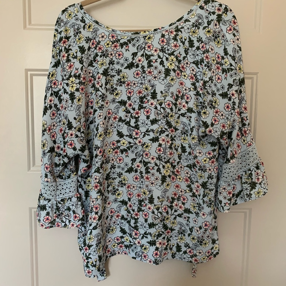Floral Blouse with tie back